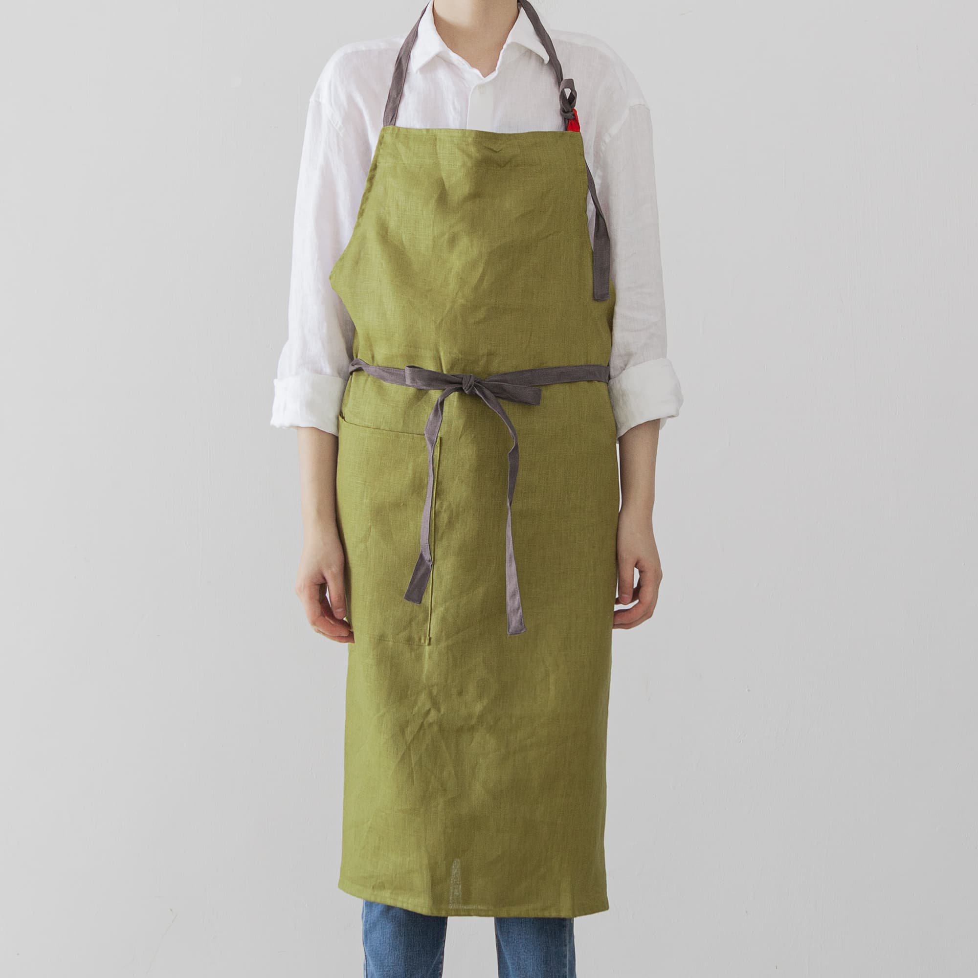 Linen Bib Apron with One-Side Stripe